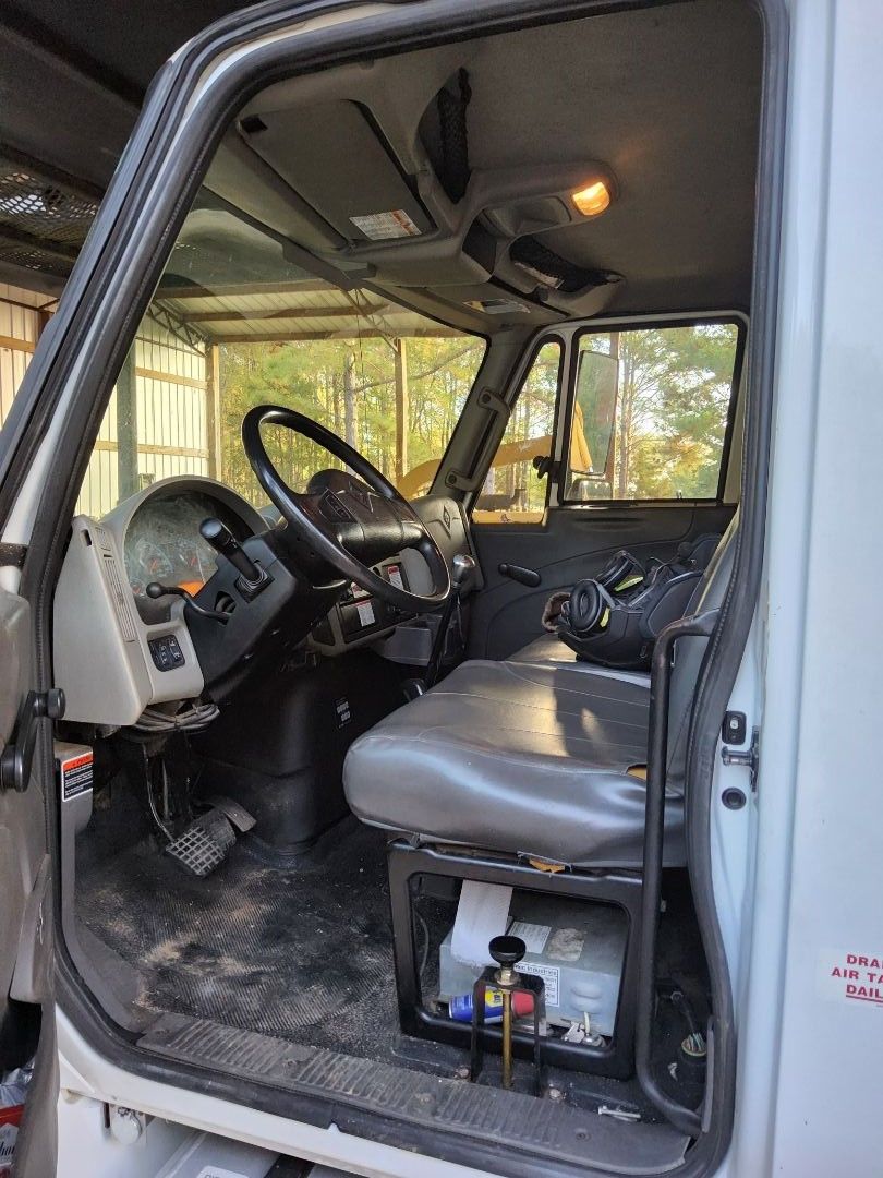 2011 INTERNATIONAL Dura Star - Image 14